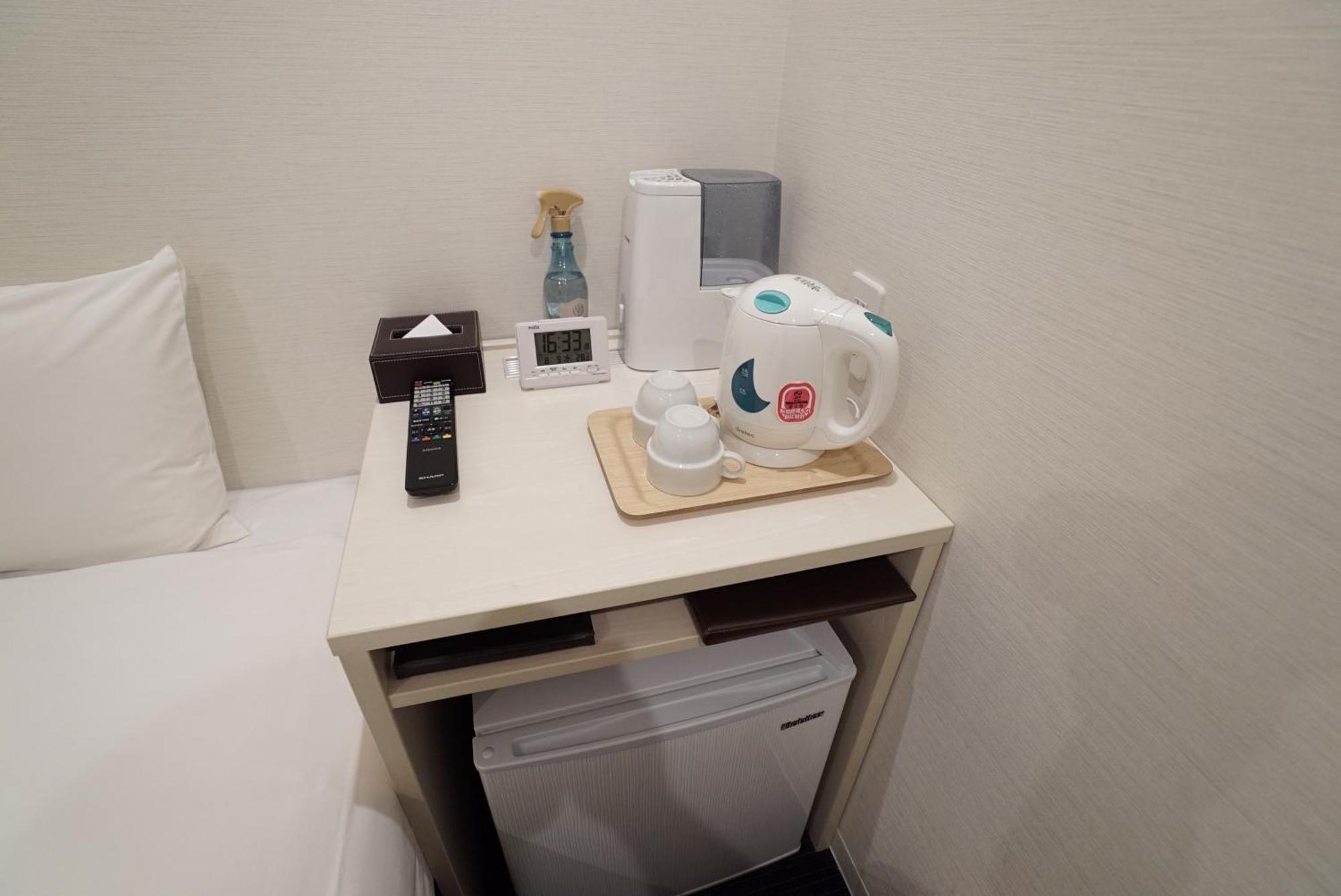 Cvs Bay Hotel New Building Urayasu Esterno foto